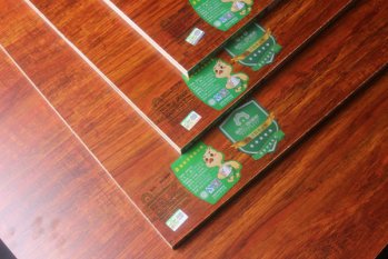 裝修購買板材選重的好，還是輕的好？